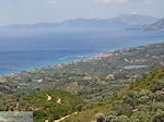 Het Marathokampos (Votsalakia) gebied met in de verte het eiland Ikaria - Eiland Samos