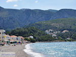 Strand, zee, bergen Kokkari - Eiland Samos